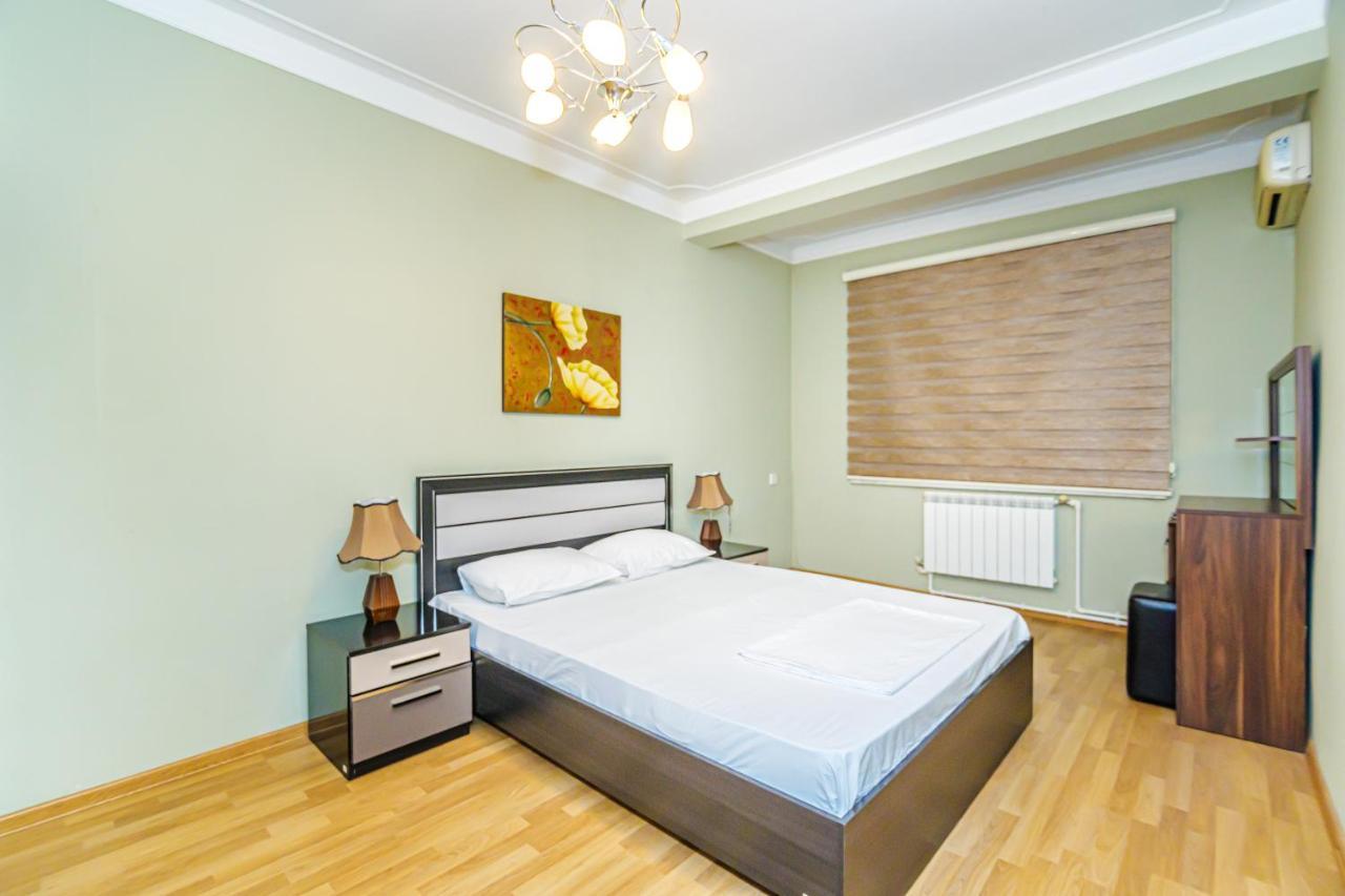 Modern Apartment Baku Exterior photo